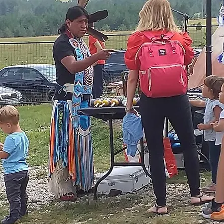 Adam-zlatiborska I 아파트 즐라티보