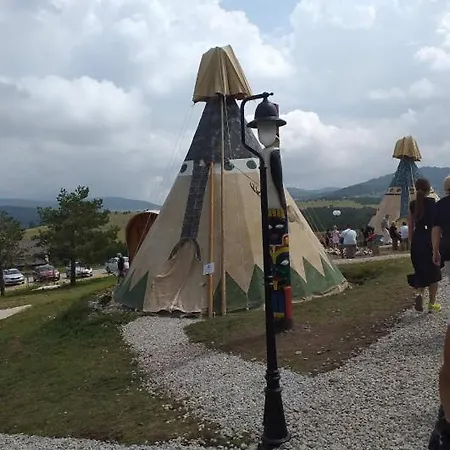 Lägenhet Adam-zlatiborska I