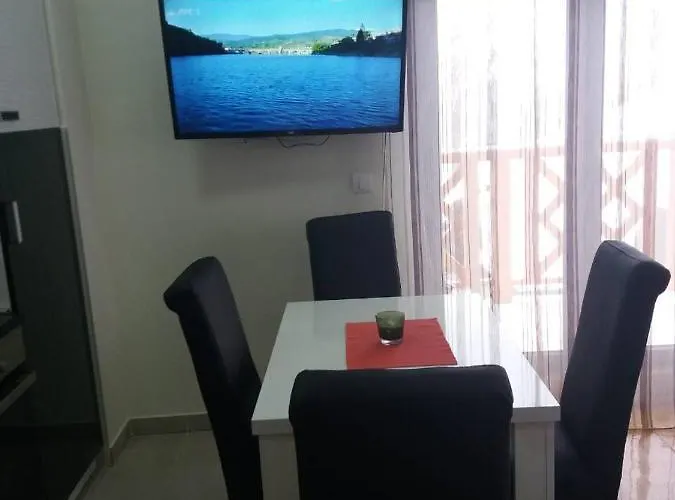 Апартаменты Adam-zlatiborska I